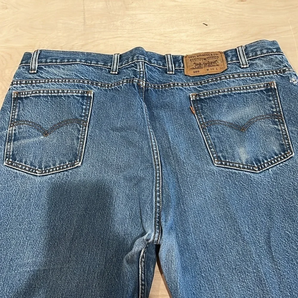 Men’s vintage 80s Levi’s 505 size 44 x 30